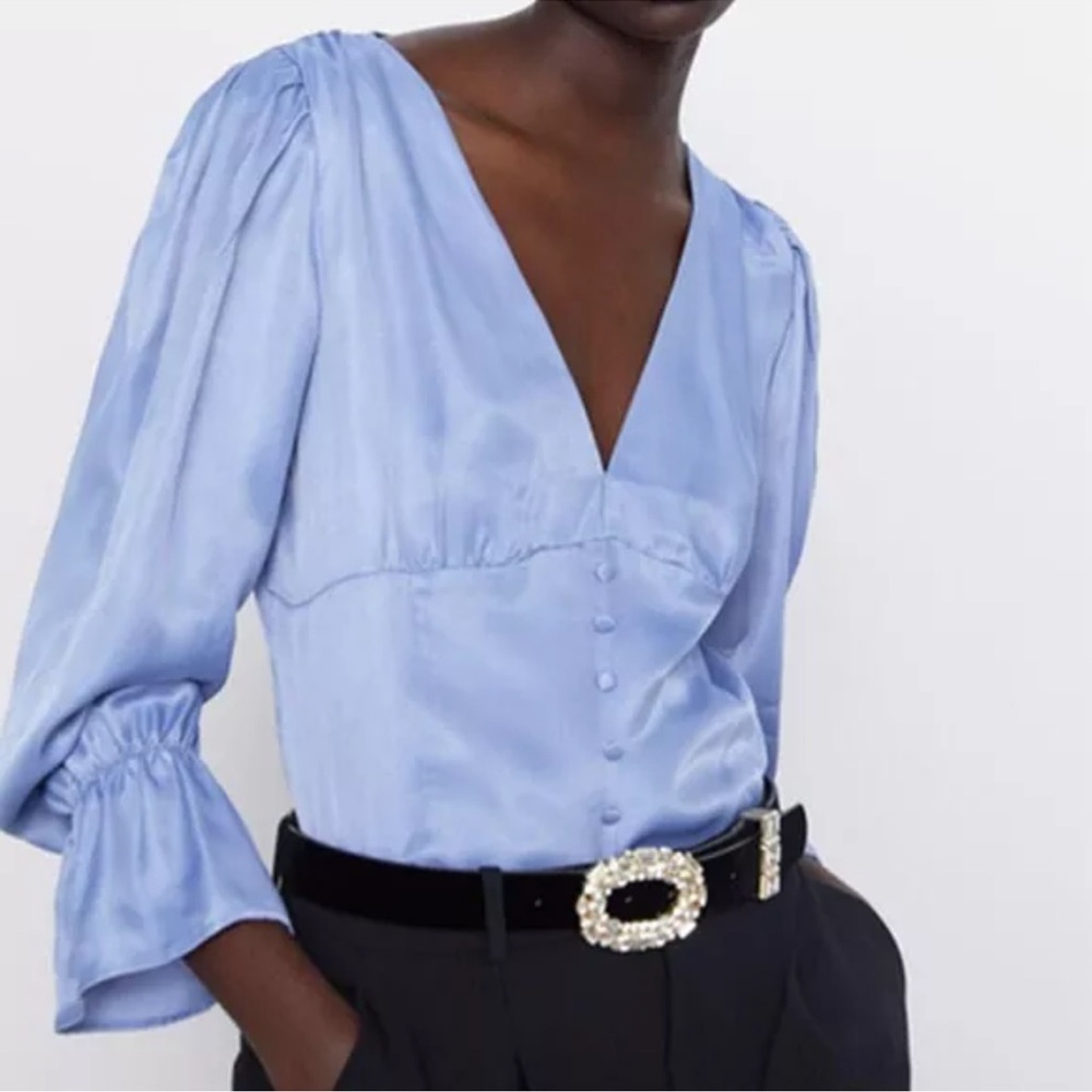 Zara Women's Blue Blouse size Large
